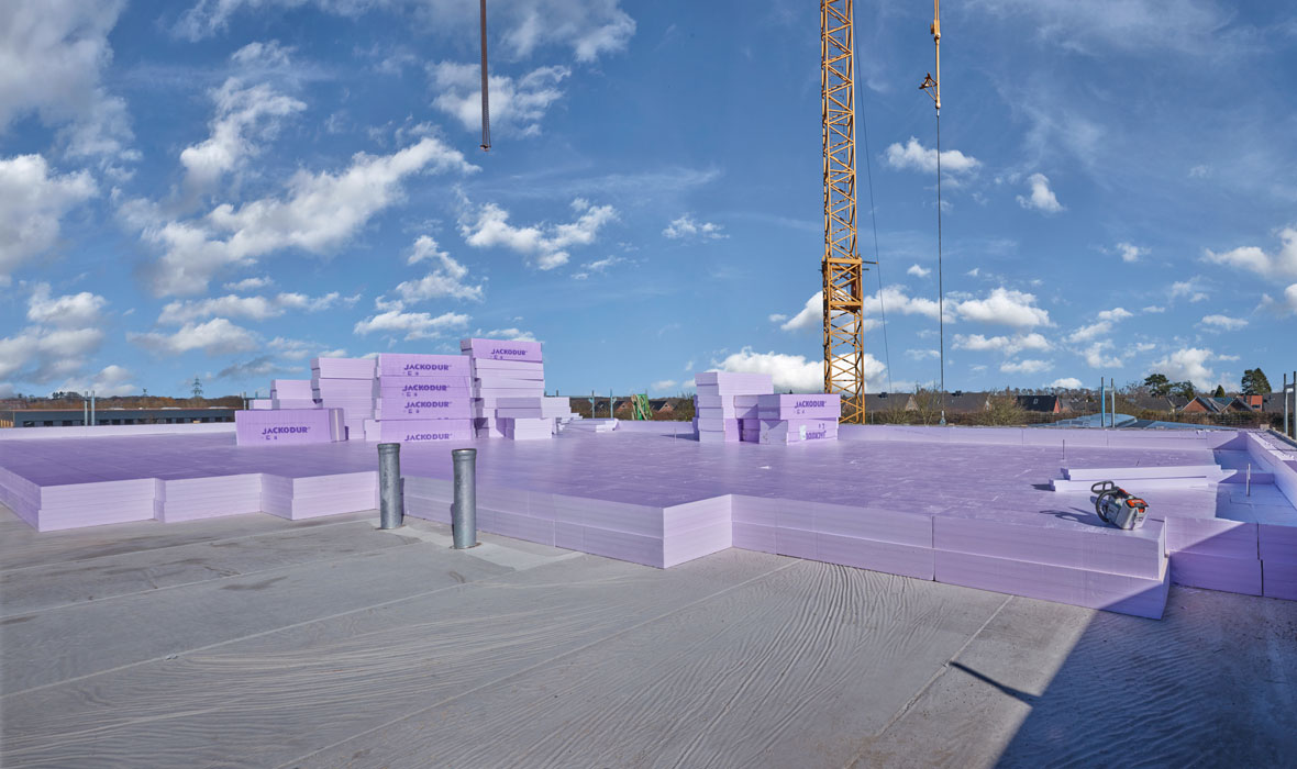 WZB Hamburg – Construction firm’s new headquarters set high energy standards with JACKODUR® EVO inverted roof insulation