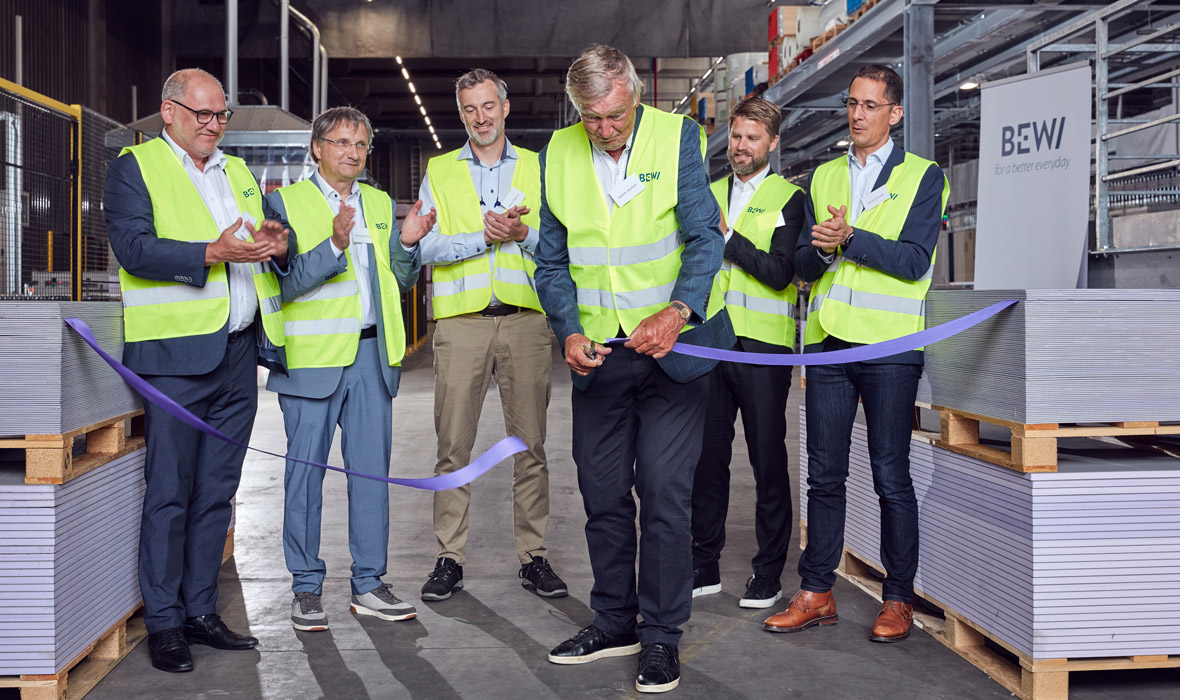 JACKON Insulation by BEWI Unveils Cutting-Edge Production Line for Construction Boards