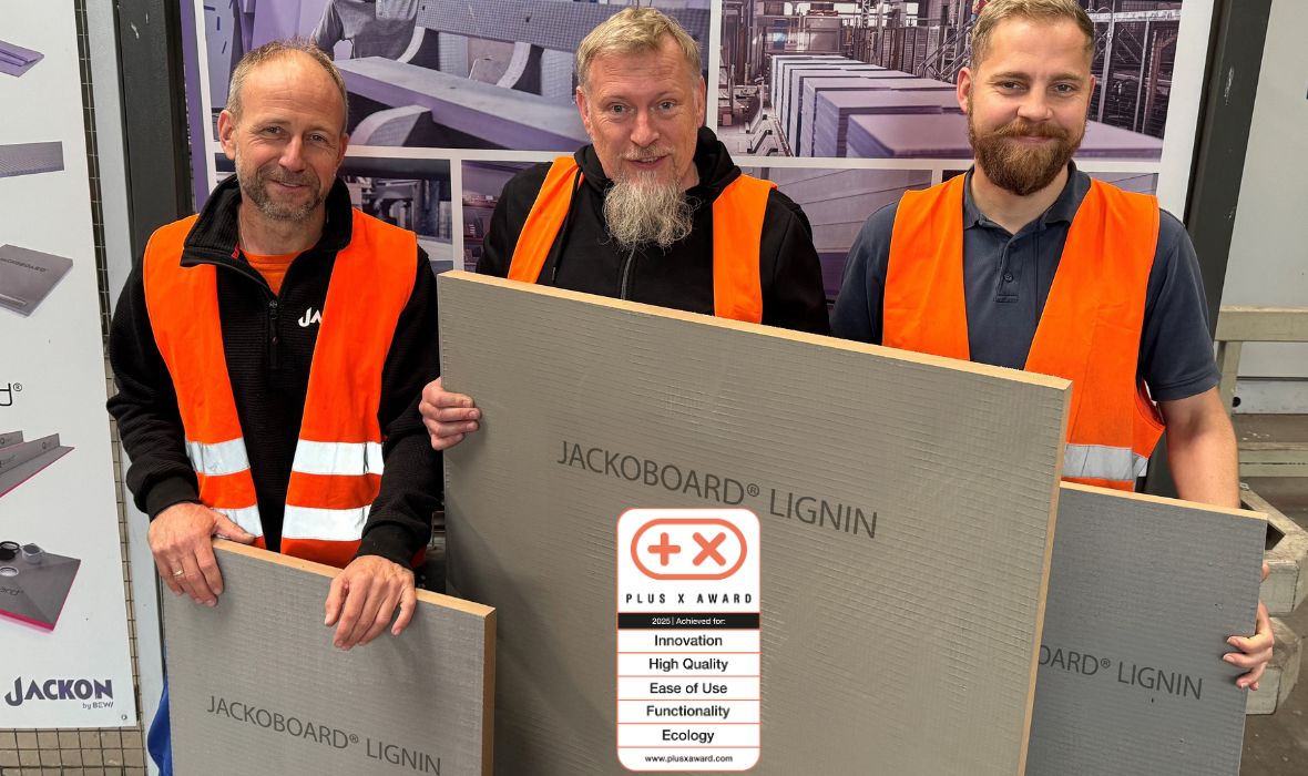 Fivefold Award Winner: JACKOBOARD® LIGNIN – The CO₂-Optimised Construction Board Innovation Excels at the Plus X Award